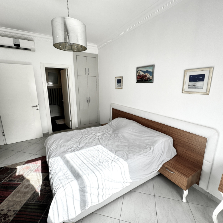 1 Bedroom Penthouse For Sale