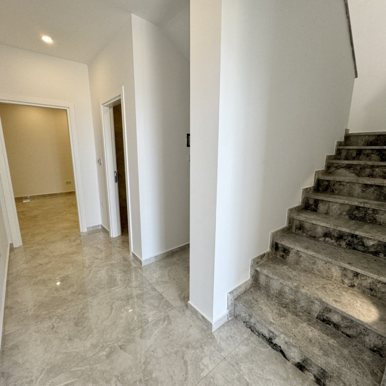 Amazing Sea Front newly renovated modern apartment