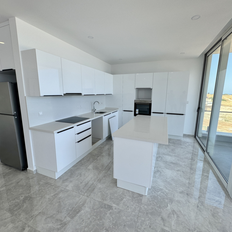 Amazing Sea Front newly renovated modern apartment