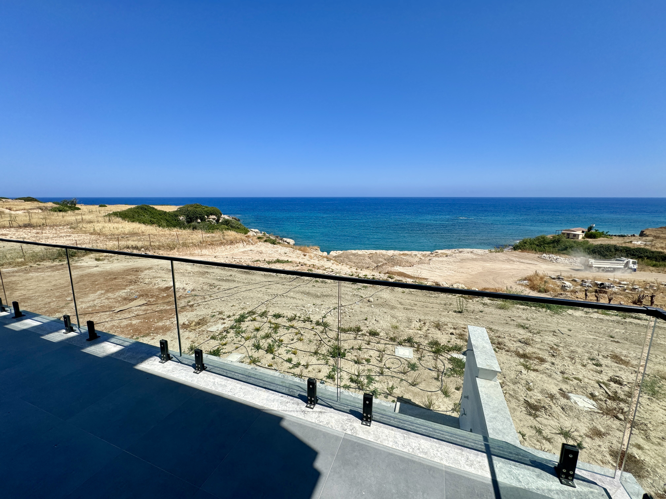 Amazing Sea Front newly renovated modern apartment