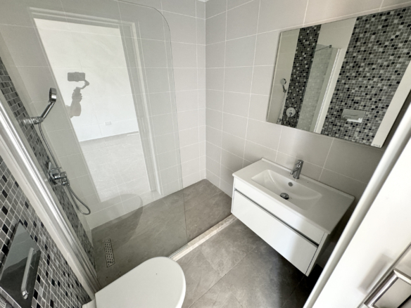 2 bedroom Brand New apartment in the heart of Kyrenia city center