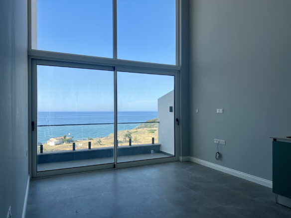 2 bedroom Sea and Beach front loft apartment