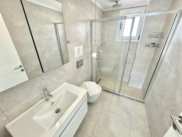 1 bedroom sea and pool view apartment near Golf Club