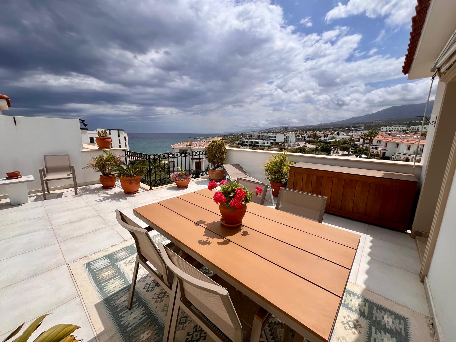 2 bedroom penthouse in Sea Magic Royal