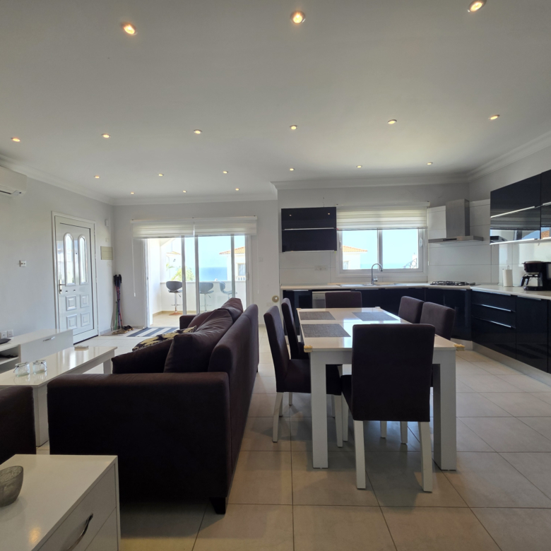 2 bedroom stunning penthouse