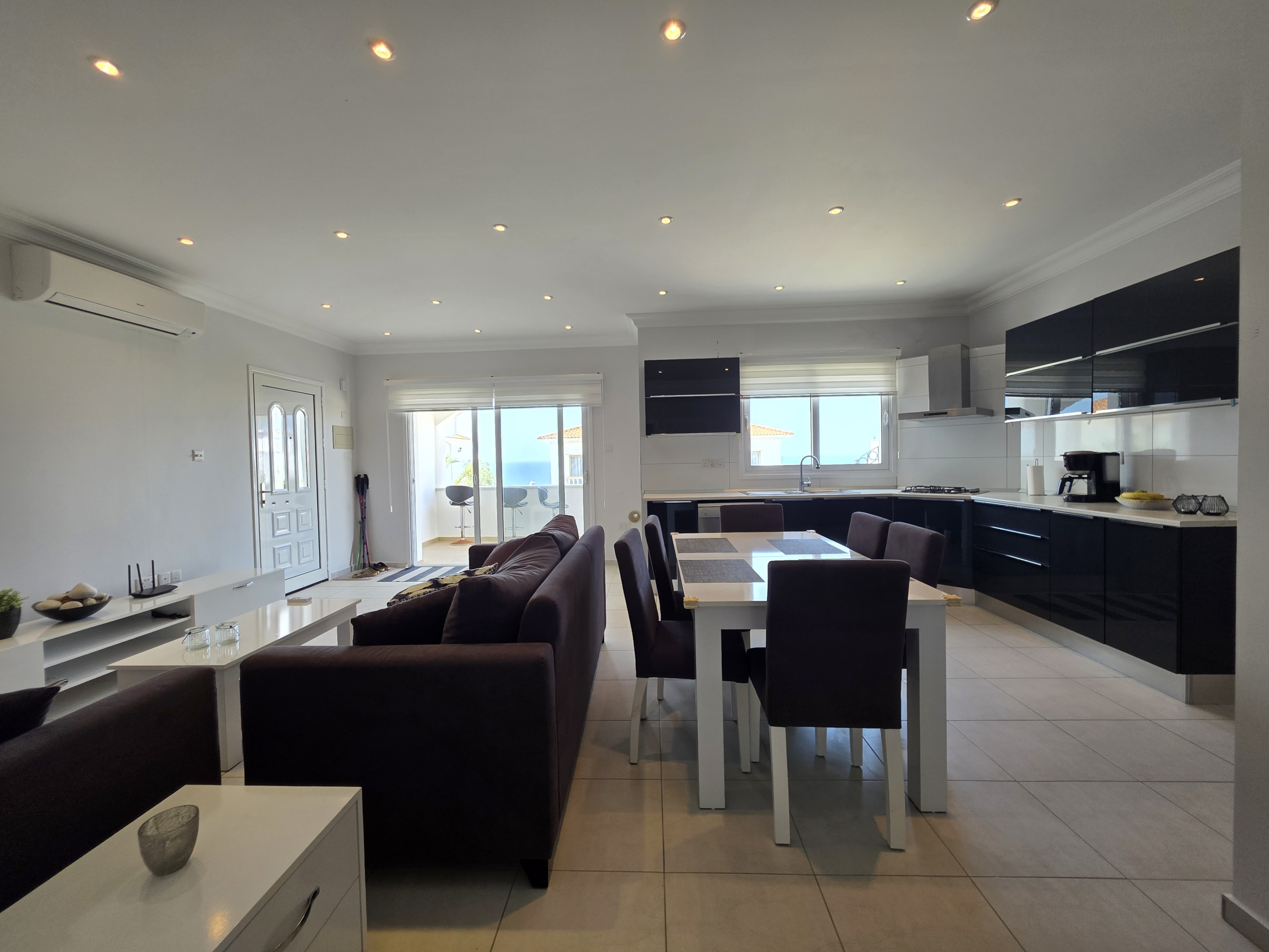 2 bedroom stunning penthouse