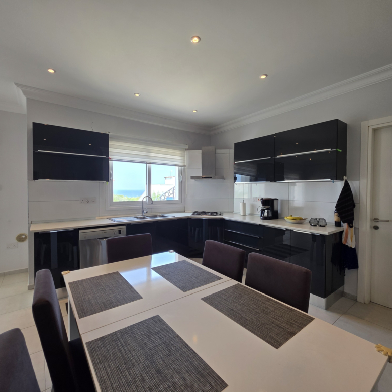2 bedroom stunning penthouse