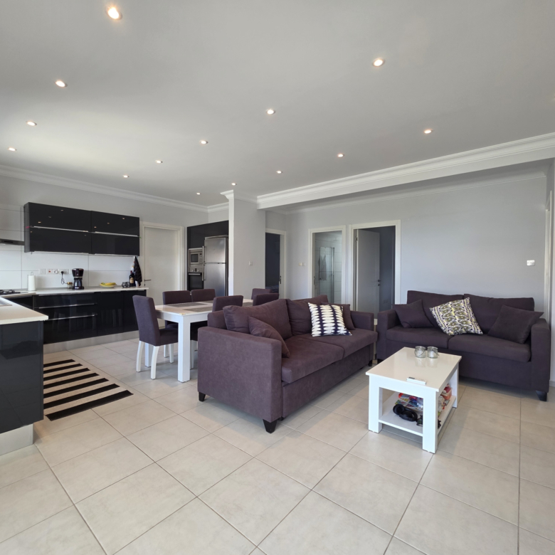 2 bedroom stunning penthouse