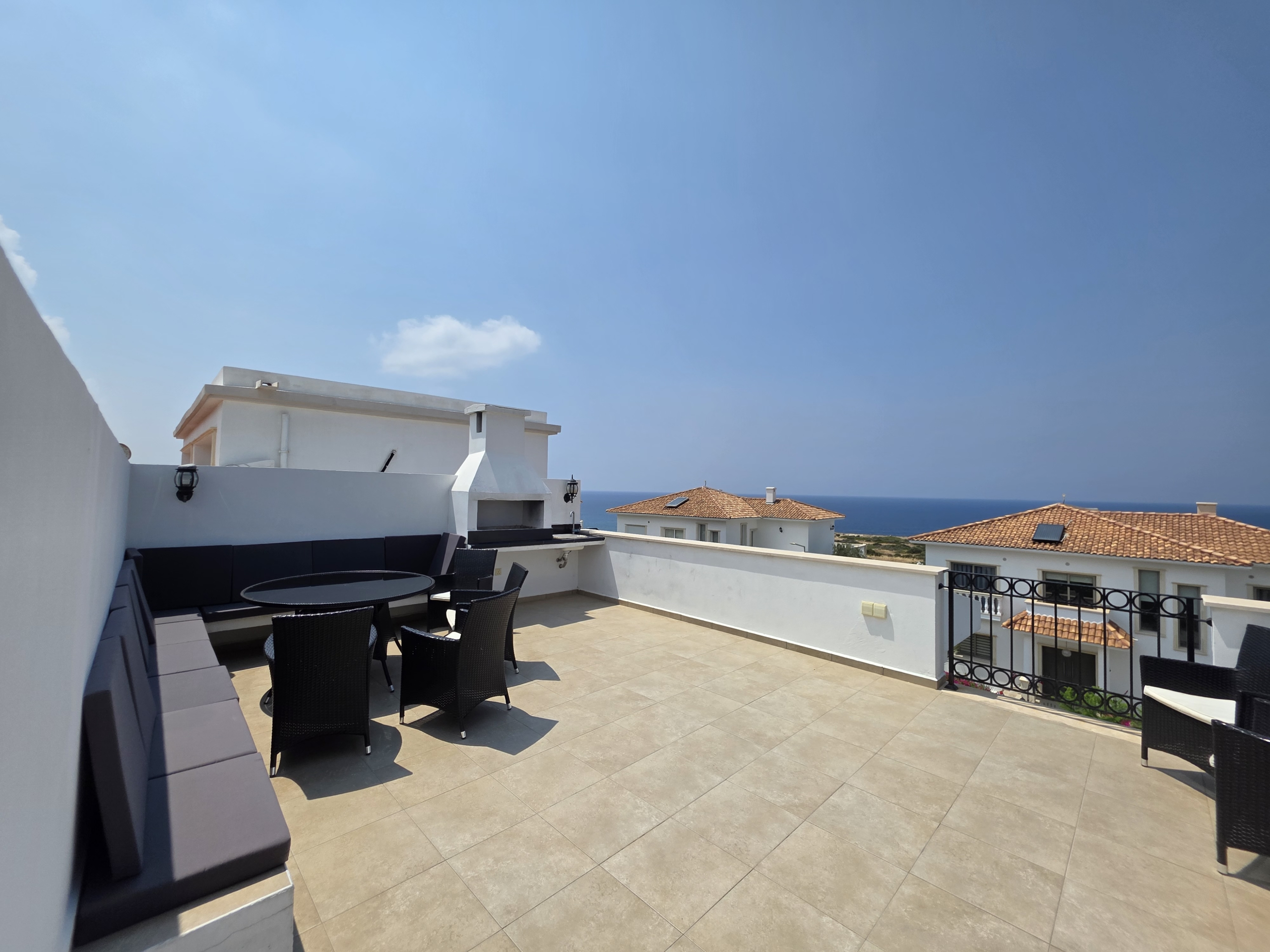 2 bedroom stunning penthouse
