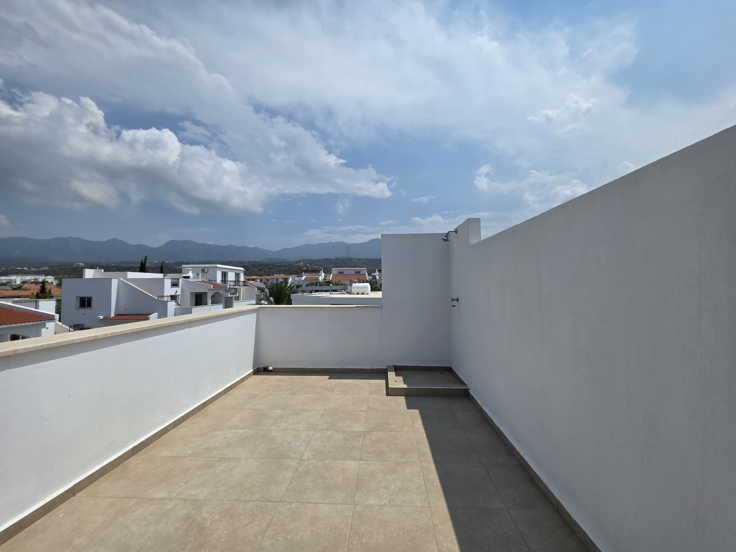 2 bedroom stunning penthouse